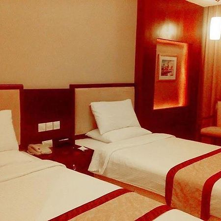 Hotel Wanyi Dongguan  Exterior foto